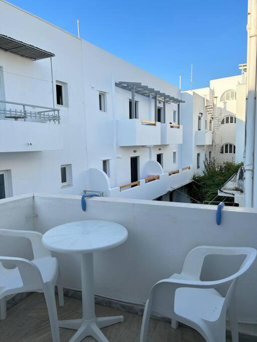 Fotini'S Apartment Naxos City Екстер'єр фото